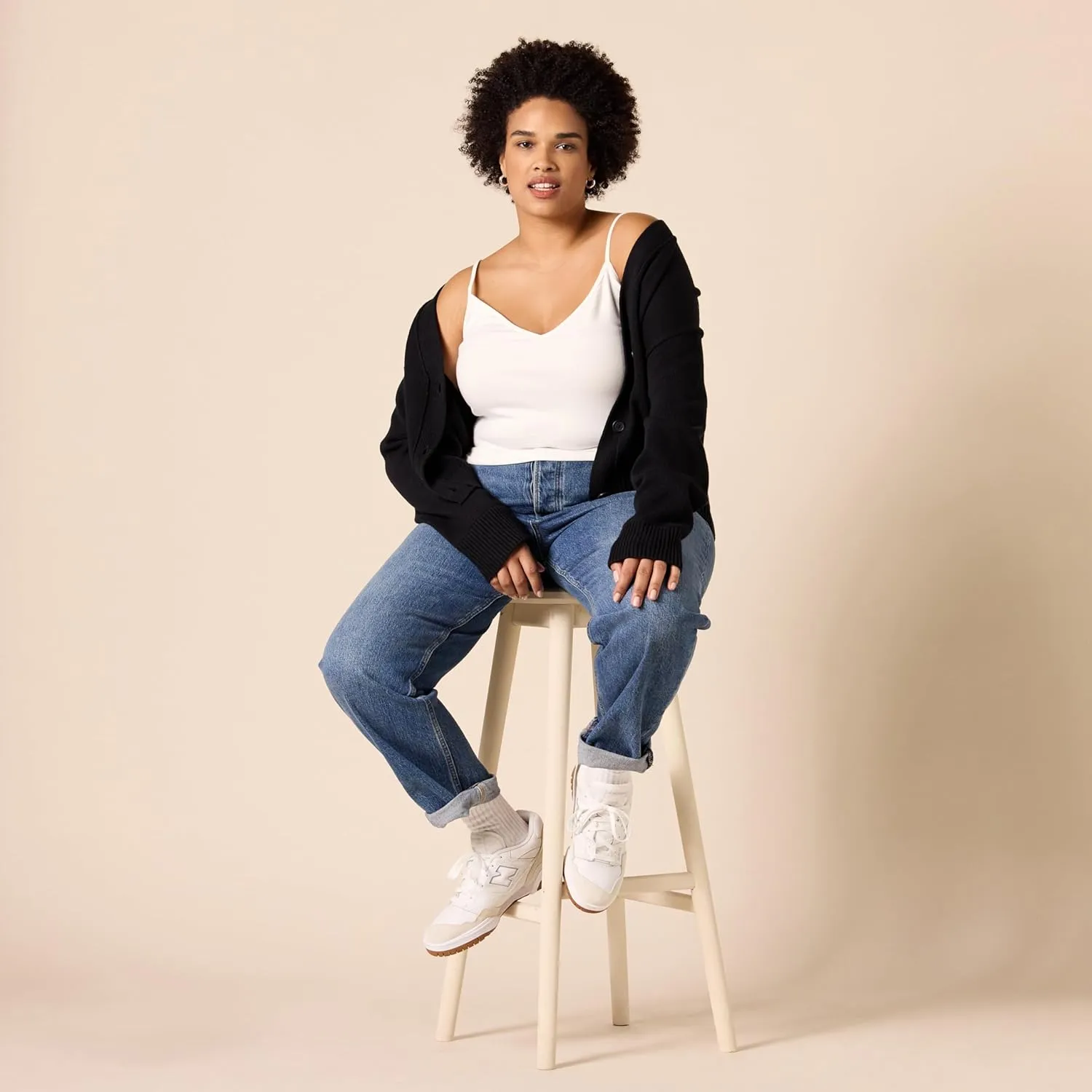 Amazon Essentials Women's Slim-Fit Knit V-Neck Layering Cami (Available in Plus Size), Pack of 4
