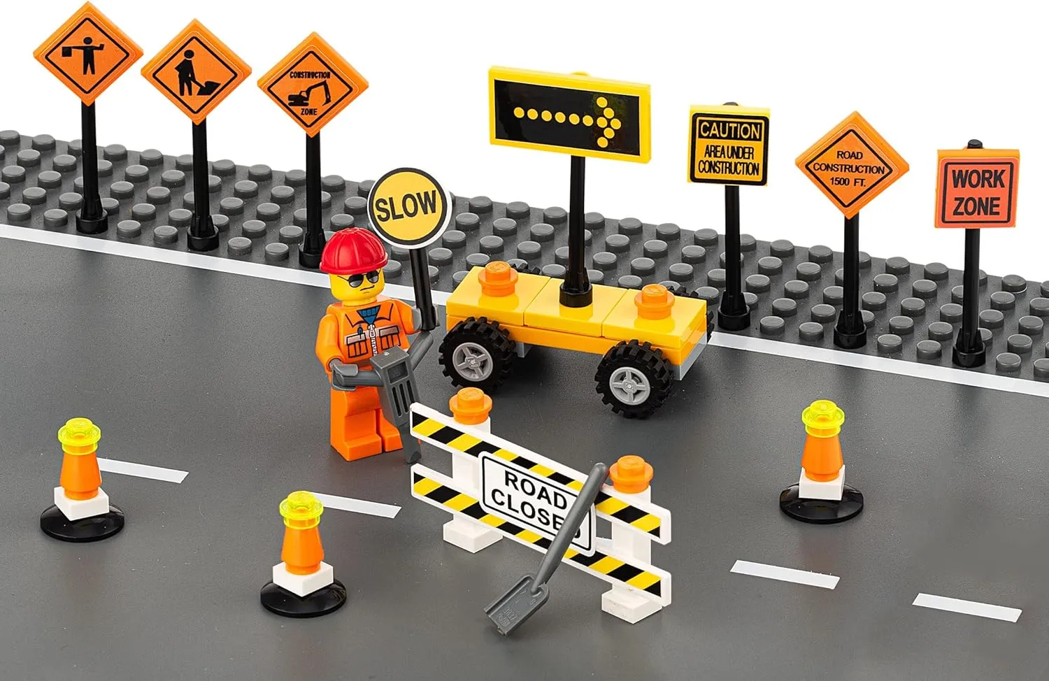 Building Toys 2 Lane Main Road Traffic Light City Town Village Street Stop Sign Bus Stop Post Box Road Sign Compatible with All Major Brick Brands Educational Toy Ages 4  1:64 Scale (Construction Set)