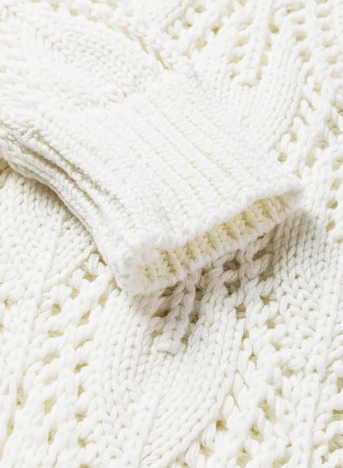 Dokotoo Fall Sweaters Round Neck Crochet Hollow Out Cute Winter Pullover Sweaters for Women Trendy 2024