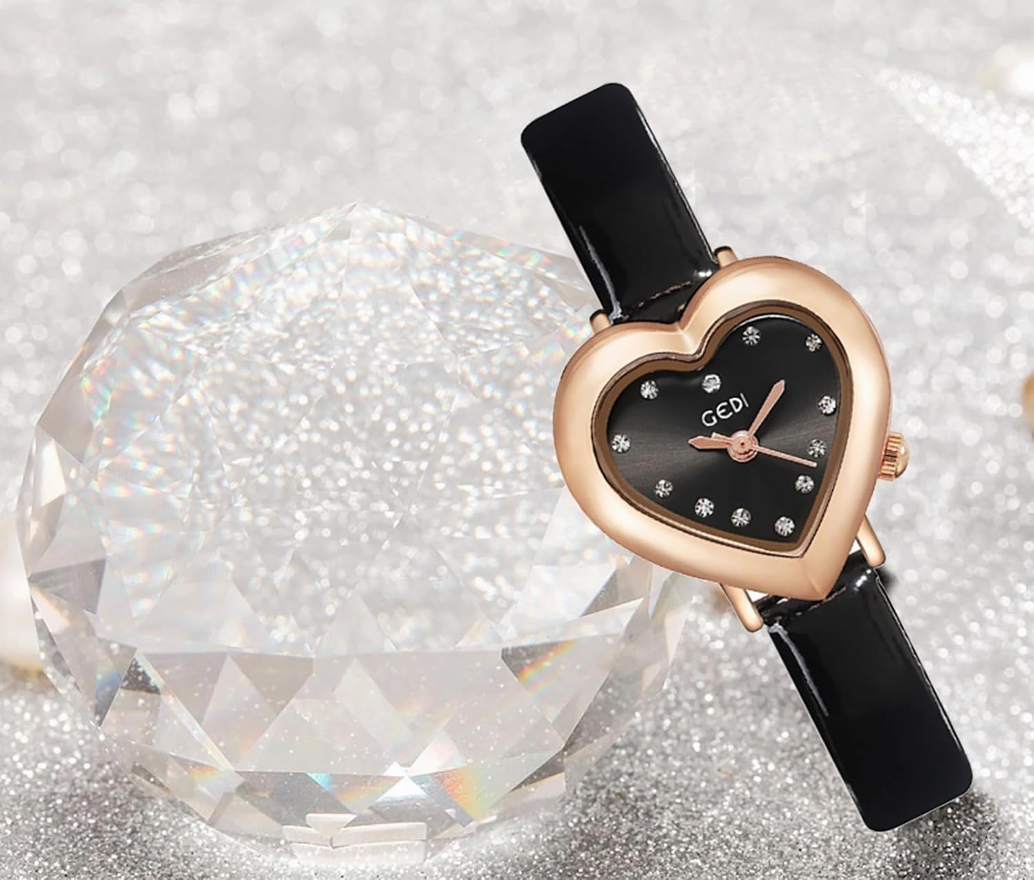 Gosasa Elegant Women's Watch Diamond Heart Shape Small Dial Minimalist Bracelet Dress Watch for Women Casual Ladies Analog Quartz Wristwatch