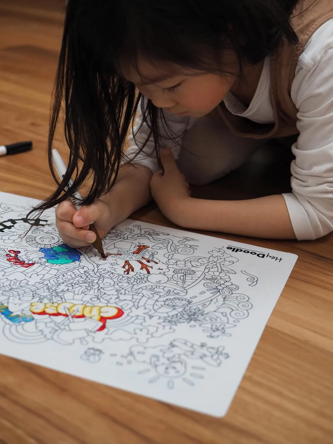 Hey Doodle Brighter Days Classic Doodle Mat – Reusable Silicone Coloring Mat for Toddlers and Kids – Educational Affirmation Activity Pad with 9 Markers – Mess-Free Travel Toy – Ages 3-7