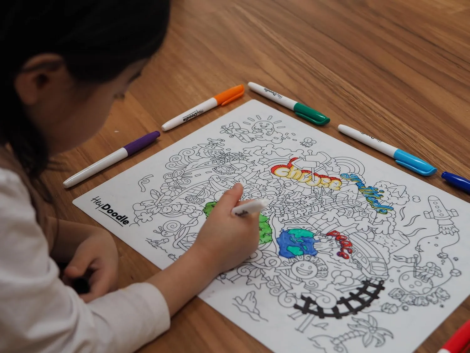 Hey Doodle Brighter Days Classic Doodle Mat – Reusable Silicone Coloring Mat for Toddlers and Kids – Educational Affirmation Activity Pad with 9 Markers – Mess-Free Travel Toy – Ages 3-7
