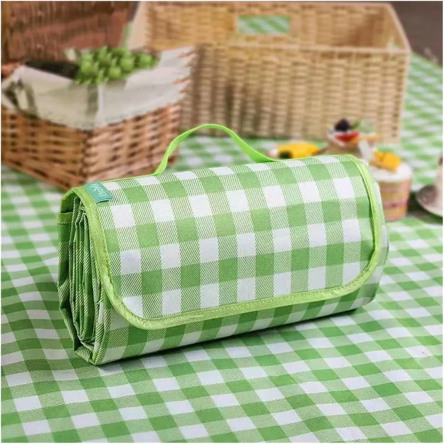 Picnic Camping Blanket，Beach Blanket， Foldable Picnic Mat Portable Camping Picnic Pad 100x150/100x200cm Rainproof Oxford Cloth Camping Sleeping Pad(Red,100x150cm)