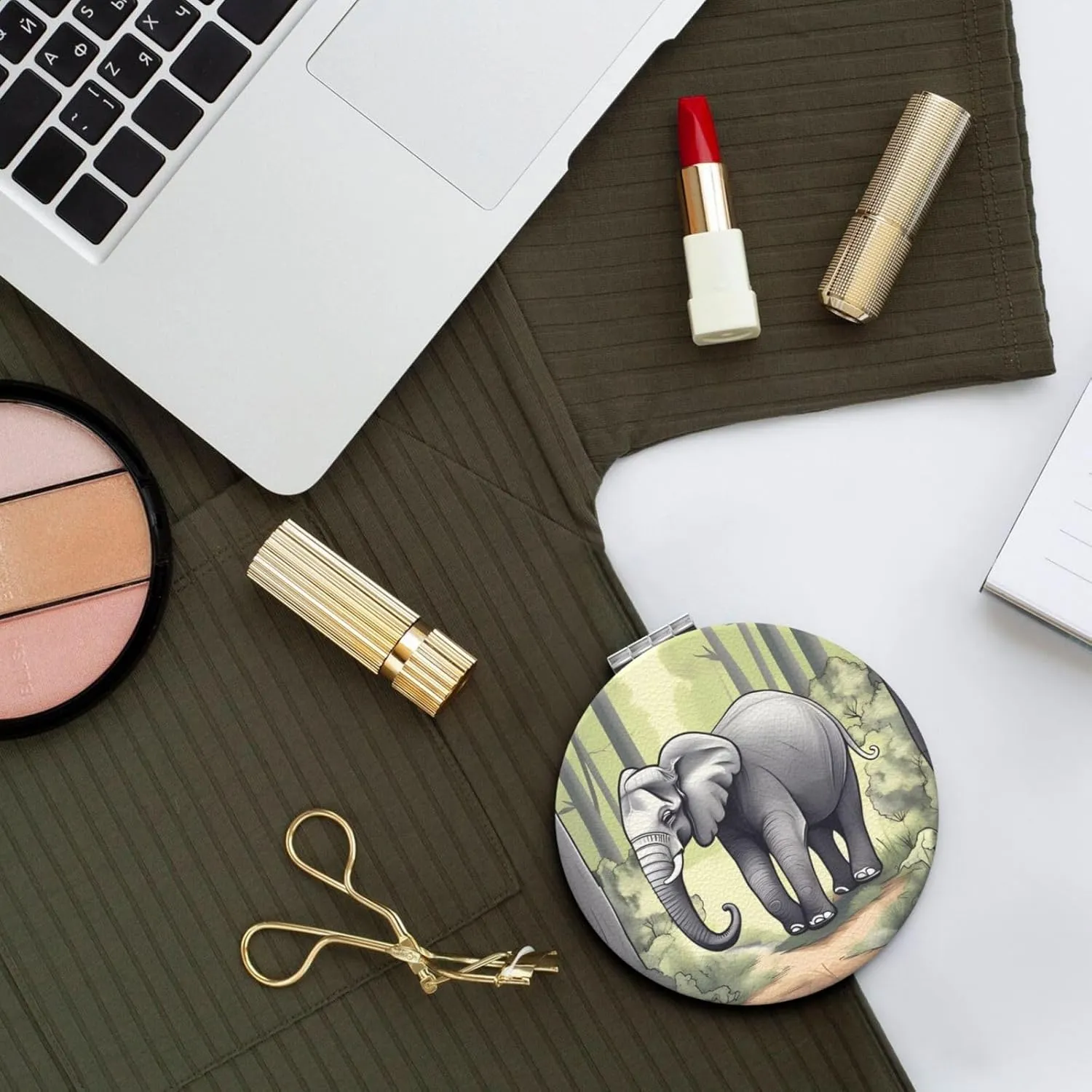 Portable Pocket Makeup Mirror Walking Elephant Travel Cosmetic Mirror Round Shape Print Magnifying Compact Mirror for Eyelash
